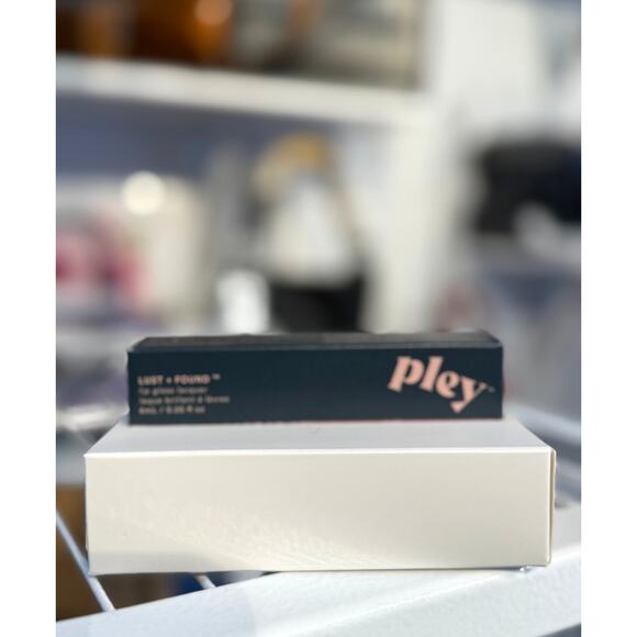 Pley Beauty Lust + Found Glossy Lip Lacquer*New in box* Lupe * Color shown - Picture 3 of 3